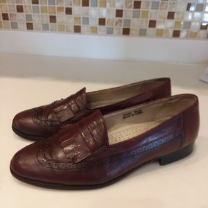 Botany500 Brown Leather Dress Shoes
